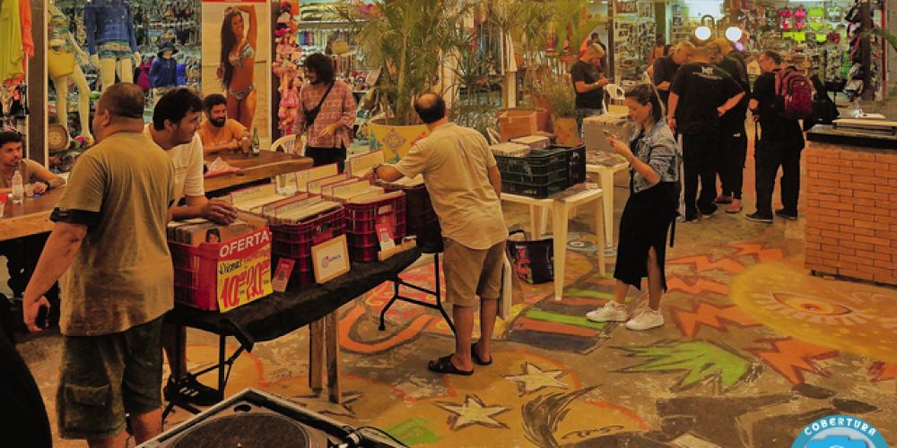 06-07 - 11ª FEIRA DE VINIL-047