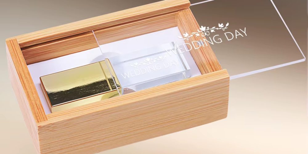 PEND001 - Pendrive com caixa tampa de acrílico