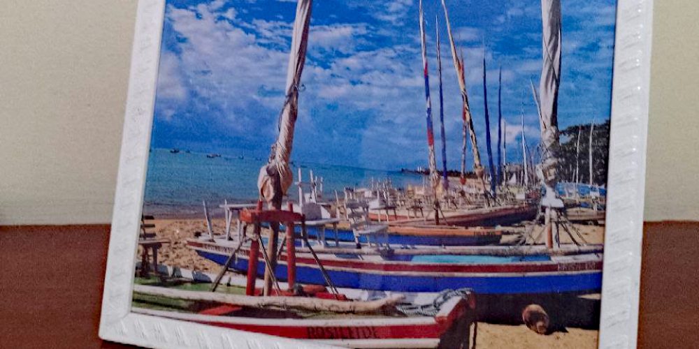 PRET002 - Porta retrato em modelo 02 de borda branca detalhada